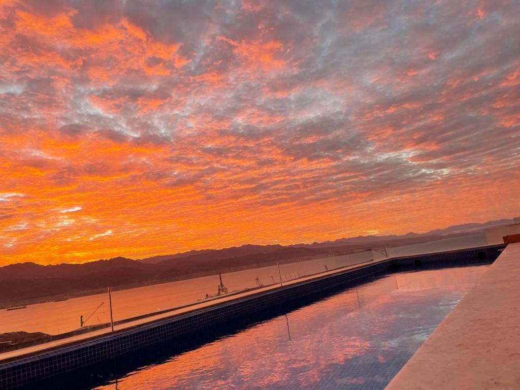 Private Pool Luxury Penthouses Sea View Eilat Exteriör bild